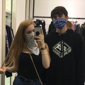 Meet your Posher, Alex